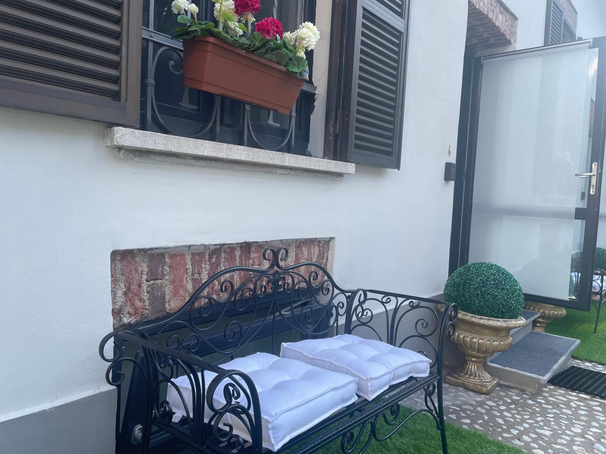 Villa Simona Malpensa Gallarate Exterior photo